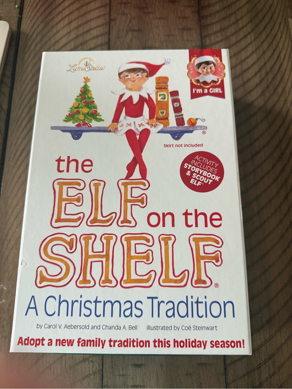 The Elf on the Shelf Girl Scout Elf “I’m a Girl” NIB Christmas Tradition Book